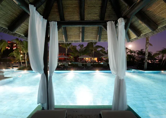 Asia Gardens Hotel & Thai Spa, A Royal Hideaway Hotel